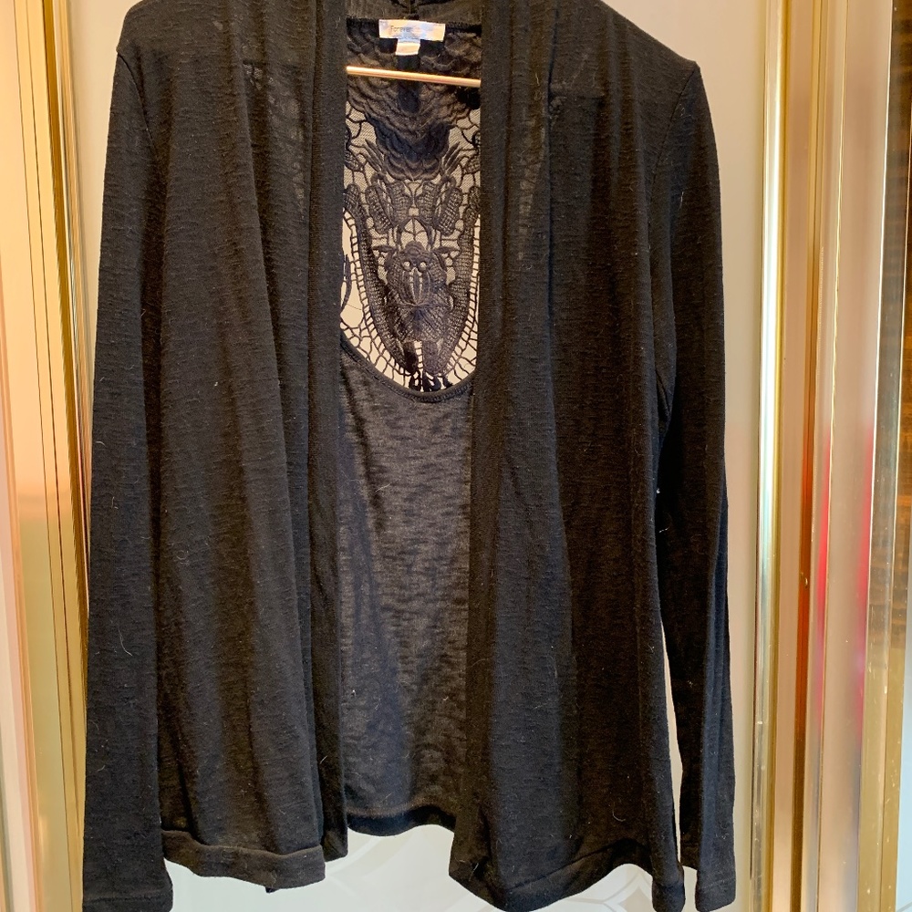 CARDIGAN CUT OUT BACK DESIGN BLACK FOREVER FASHION SIZE MED
